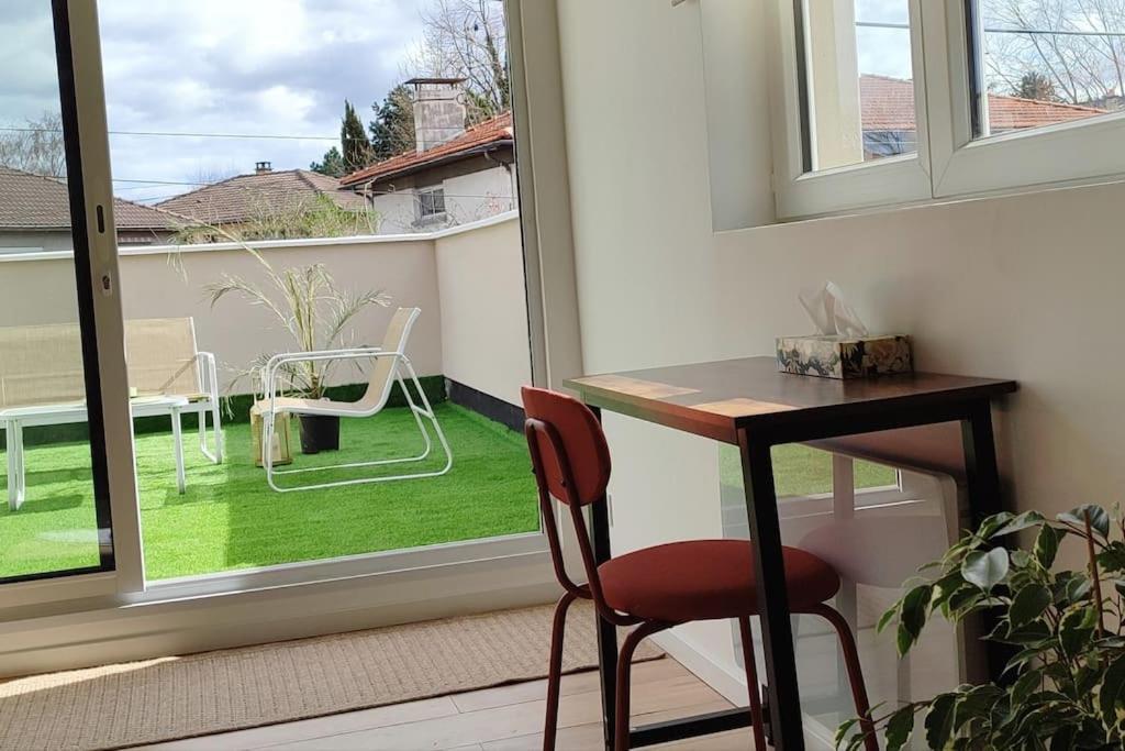 Maison Cosy Terrasse Ensoleille Clermont-Ferrand Eksteriør bilde